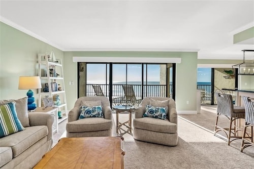 Sea Oats 316 2 Bedroom Condo by RedAwning