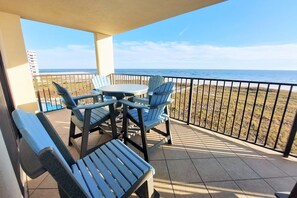 Condo, 3 Bedrooms | Property grounds