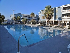 Condo, 2 Bedrooms | Pool