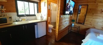Assaf's Cabin