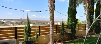 Assaf's Cabin