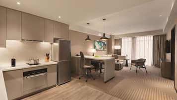 Kitchen Suite King Bed - with sofa bed | 1 bedroom, premium bedding, down comforters, minibar
