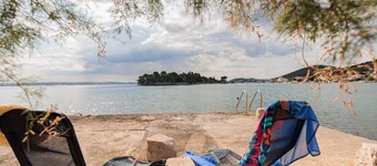 Traditionelt sommerhus ved havet