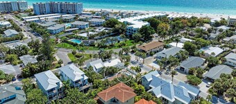Spinnakers Cottages - Cabin 1 - Dog Friendly - 250 Steps to Beach, Pool