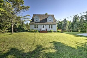 Exterior - Family-Friendly Fish Creek 'Cape House' w/ Deck! (Fish Creek)