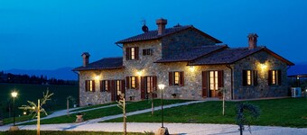 Villa Farneta - Landhaus mit privatem Pool