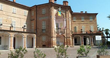NICE HOUSE IN THE COUNTRYSIDE IN THE HEART OF THE MONFERRATO IN QUIET AREA