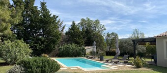 Magnificent villa in the heart of the Luberon regional park Swimming pool and air conditioning