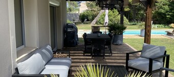 Magnificent 5-star villa in the heart of the Luberon Swimming pool and air conditioning