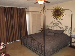 2 bedrooms, in-room safe, soundproofing, iron/ironing board
