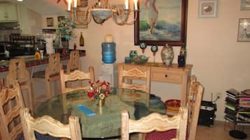 Tempat makan