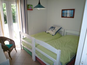 4 bedrooms, iron/ironing board, travel crib, free WiFi
