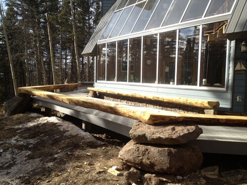  Au pied des pistes de 10.000 'où vivre dans les montagnes est tout ce qu'il devrait être.