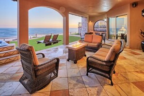 Terrace/patio - Villa Catalina at Bella Sirena • Private hot tub (Puerto Peñasco)