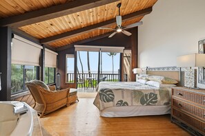 2 bedrooms, in-room safe, iron/ironing board, travel crib - Maui Beach House (Kihei)