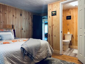 Bügeleisen/Bügelbrett, WLAN, Bettwäsche