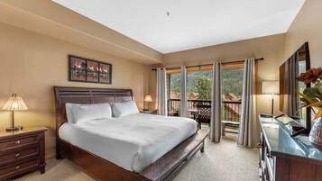 3 quartos, ferros/tábuas de passar roupa, acesso à internet