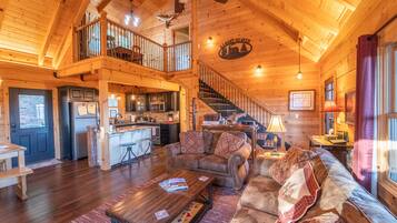 Smart-TV, Kamin, DVD-Player, Tischtennisplatte