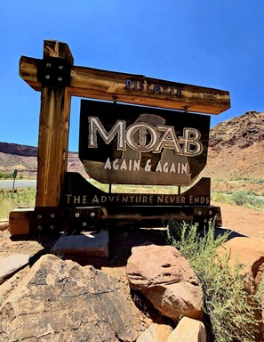 Miscellaneous - Portal Overlook Cabin #14 (Moab)