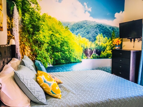 3 bedrooms, memory foam beds, iron/ironing board, free WiFi