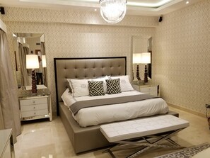 4 bilik tidur, dihias secara berasingan