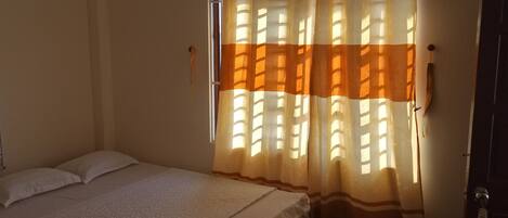 Quadruple Room | In-room safe, desk, free WiFi