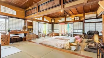 Premium Suite, Garden View | 1 bilik tidur, gebar bulu kapas, peti besi dalam bilik