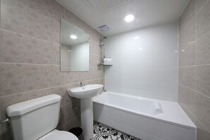 Chambre Double Standard | Salle de bain