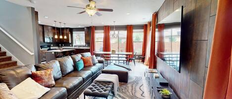 Smart TV, computer monitors