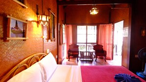 Fan Room (Garden View) | 可動式ベッド、WiFi (無料)