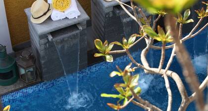 Waterfront Granary A Museum Hotel