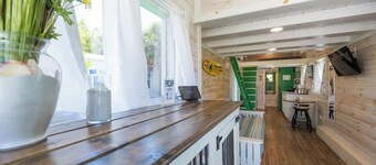Green Lifeguard Stand: ¡completamente nuevo con WiFi gratis!