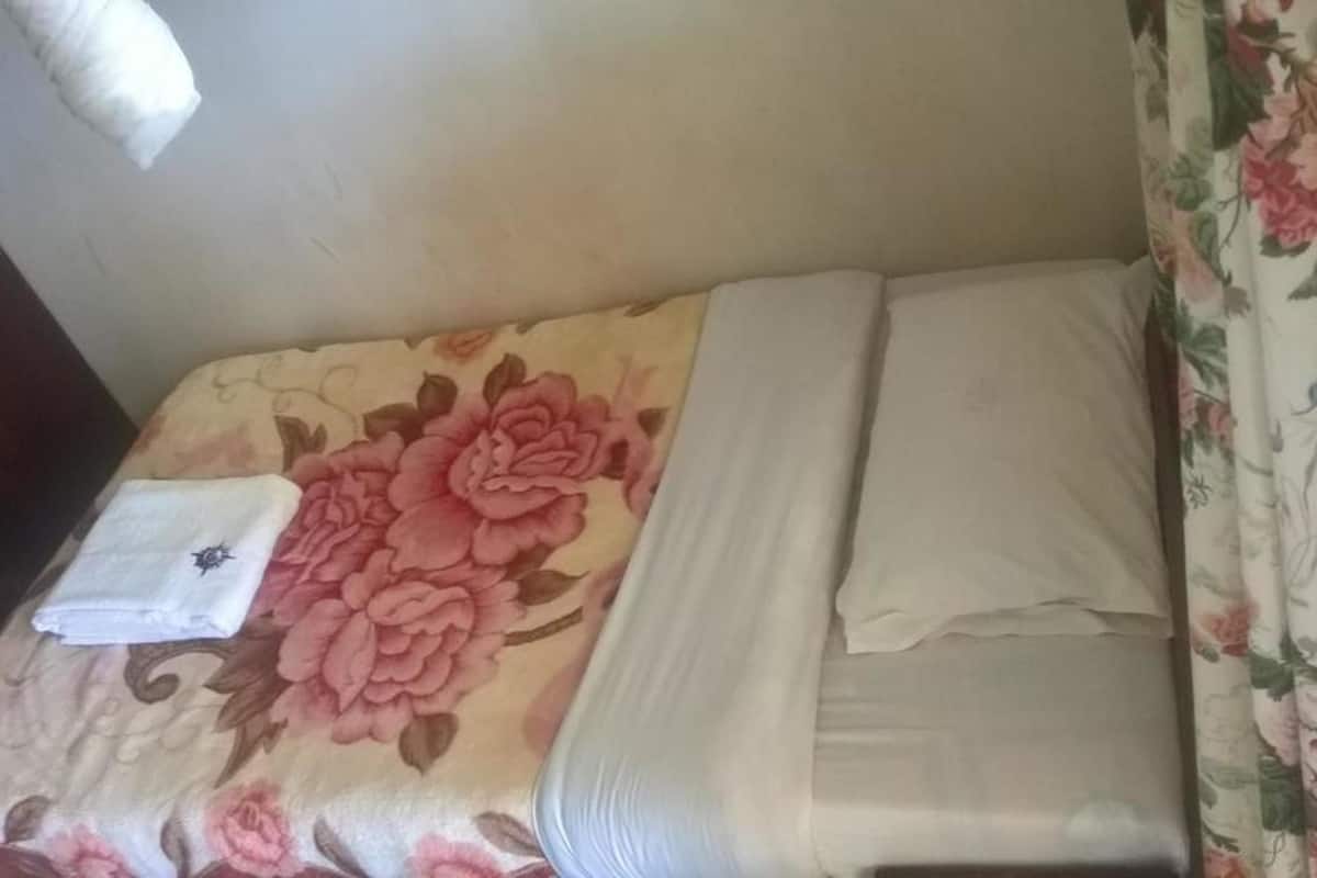 Desk, free WiFi, bed sheets, wheelchair access