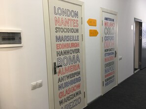 Double Room, 1 Queen Bed, Non Smoking | Bathroom - Jules Verne Hostel Tashkent (Tashkent)