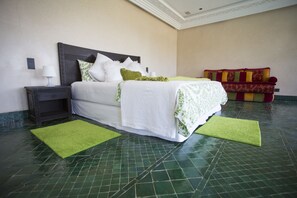 In-room safe, blackout curtains, soundproofing, iron/ironing board