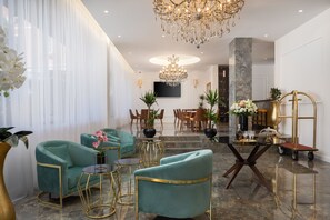 Bar (on property) - Hotel Corner (Split)