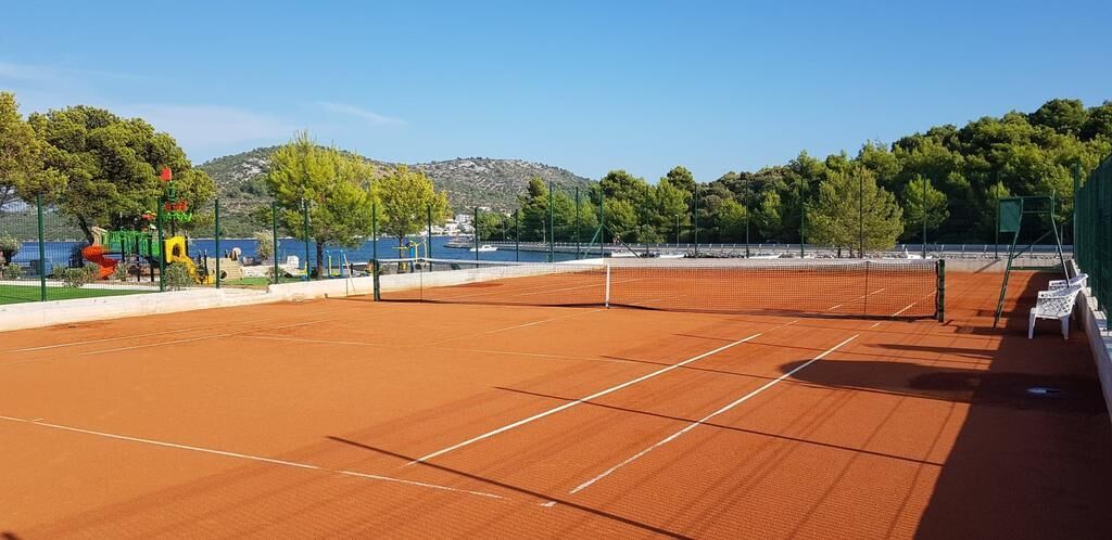 tennis court