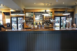 Bar (in der Unterkunft)