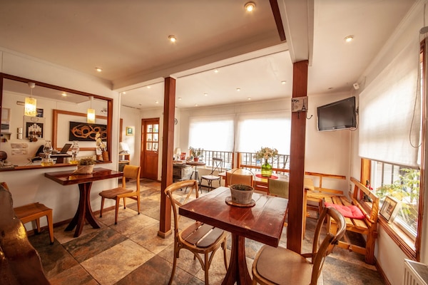 Daily continental breakfast (USD 10 per person)