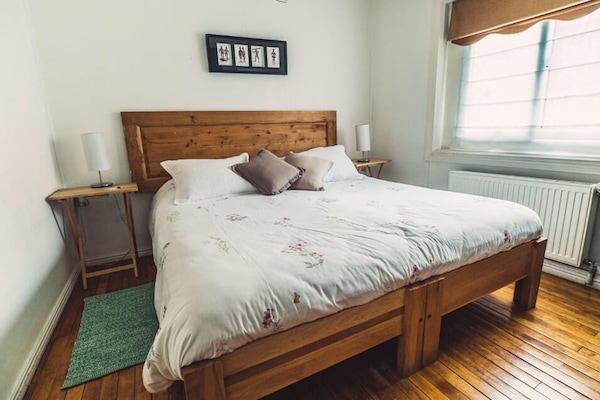 Blackout drapes, iron/ironing board, free WiFi, bed sheets