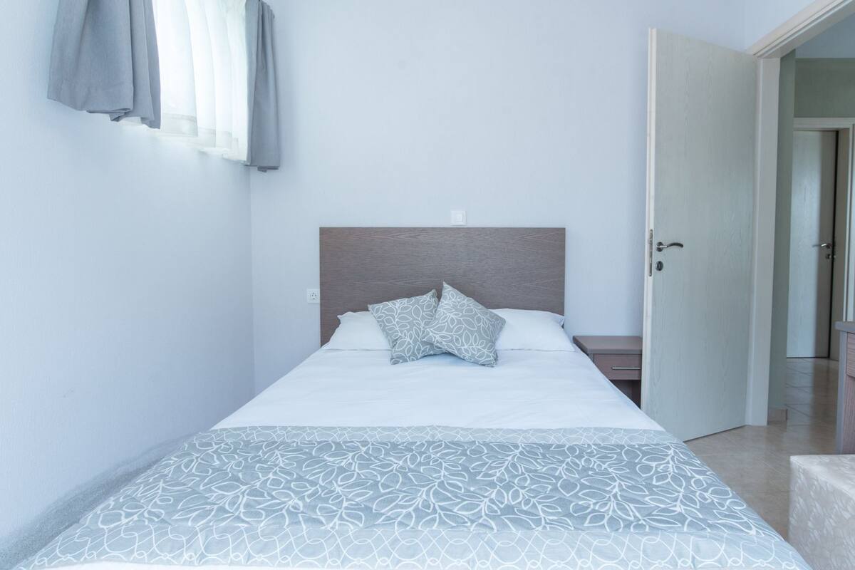 Appartement familial, 2 chambres, fumeur | 2 chambres, rideaux dâobscurcissement, systĂšme dâinsonorisation