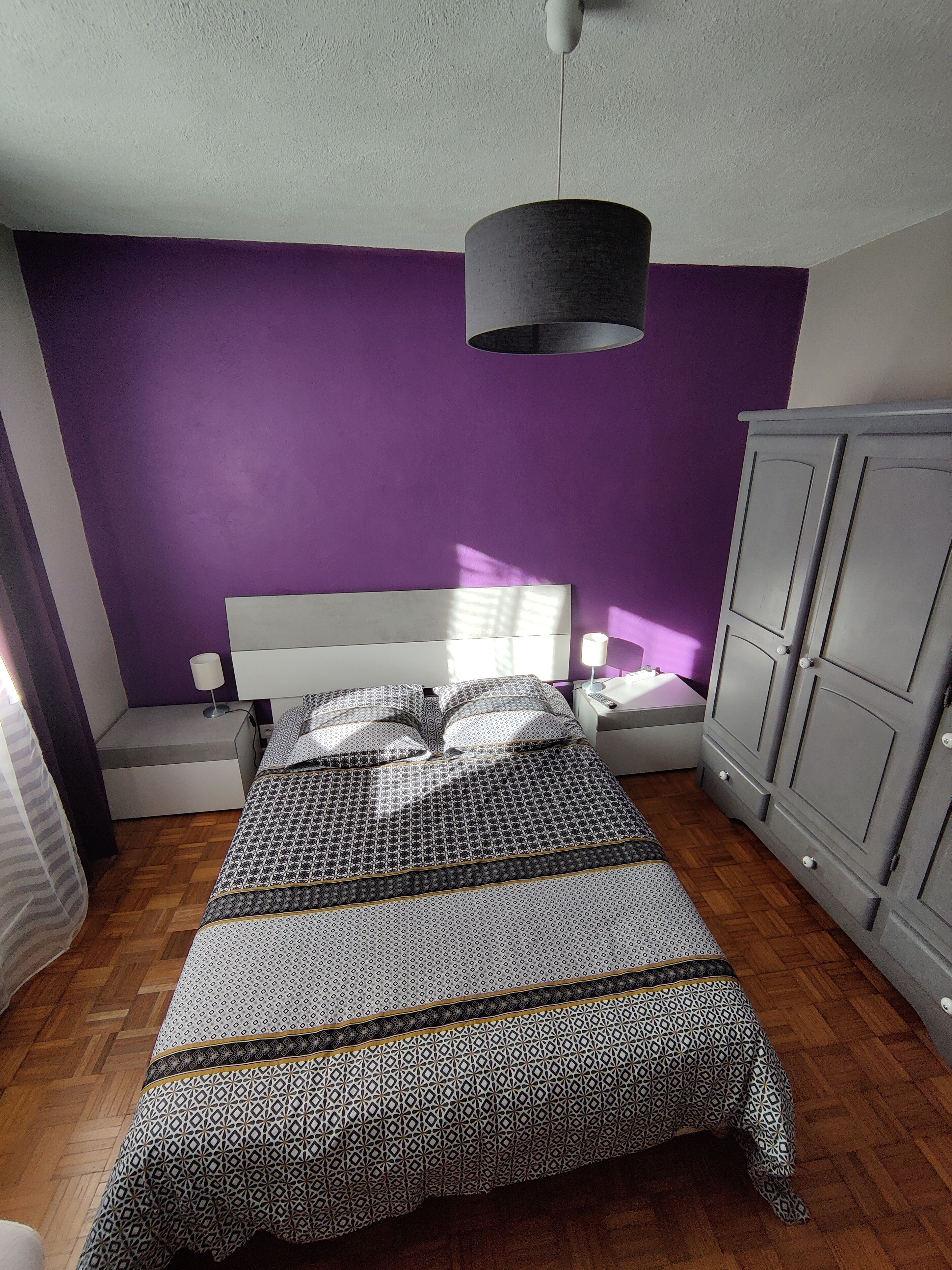 1 多间卧室、熨斗/熨衣板、免费 WiFi、床单