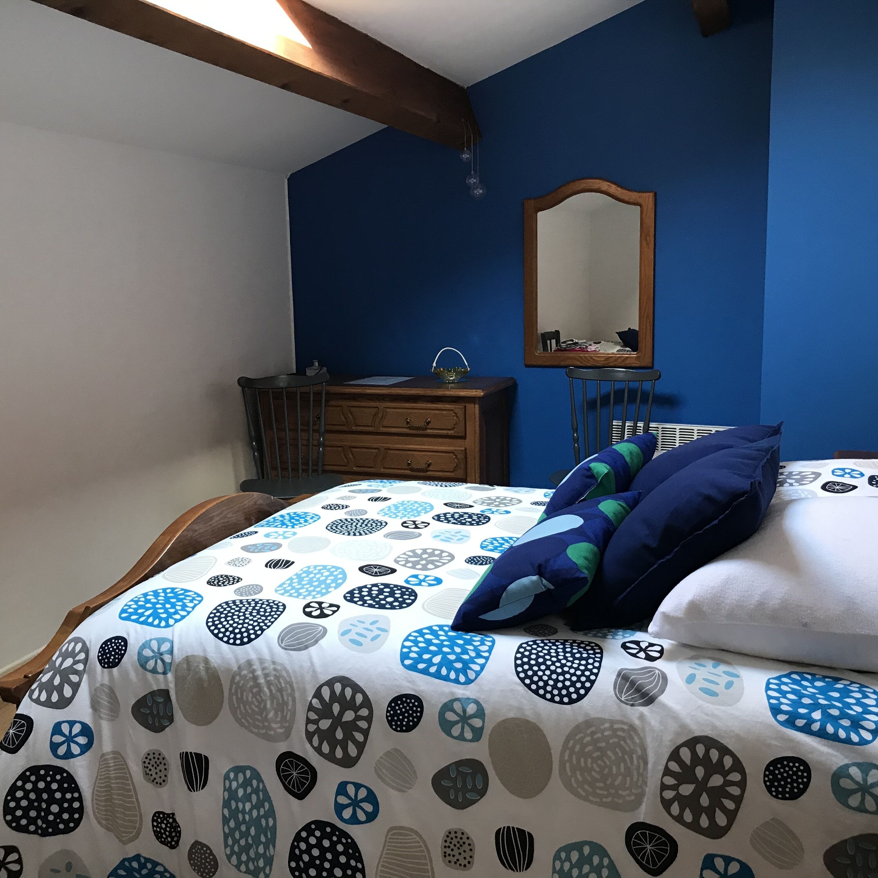 3 chambres, fer et planche à repasser, Wi-Fi gratuit, draps fournis