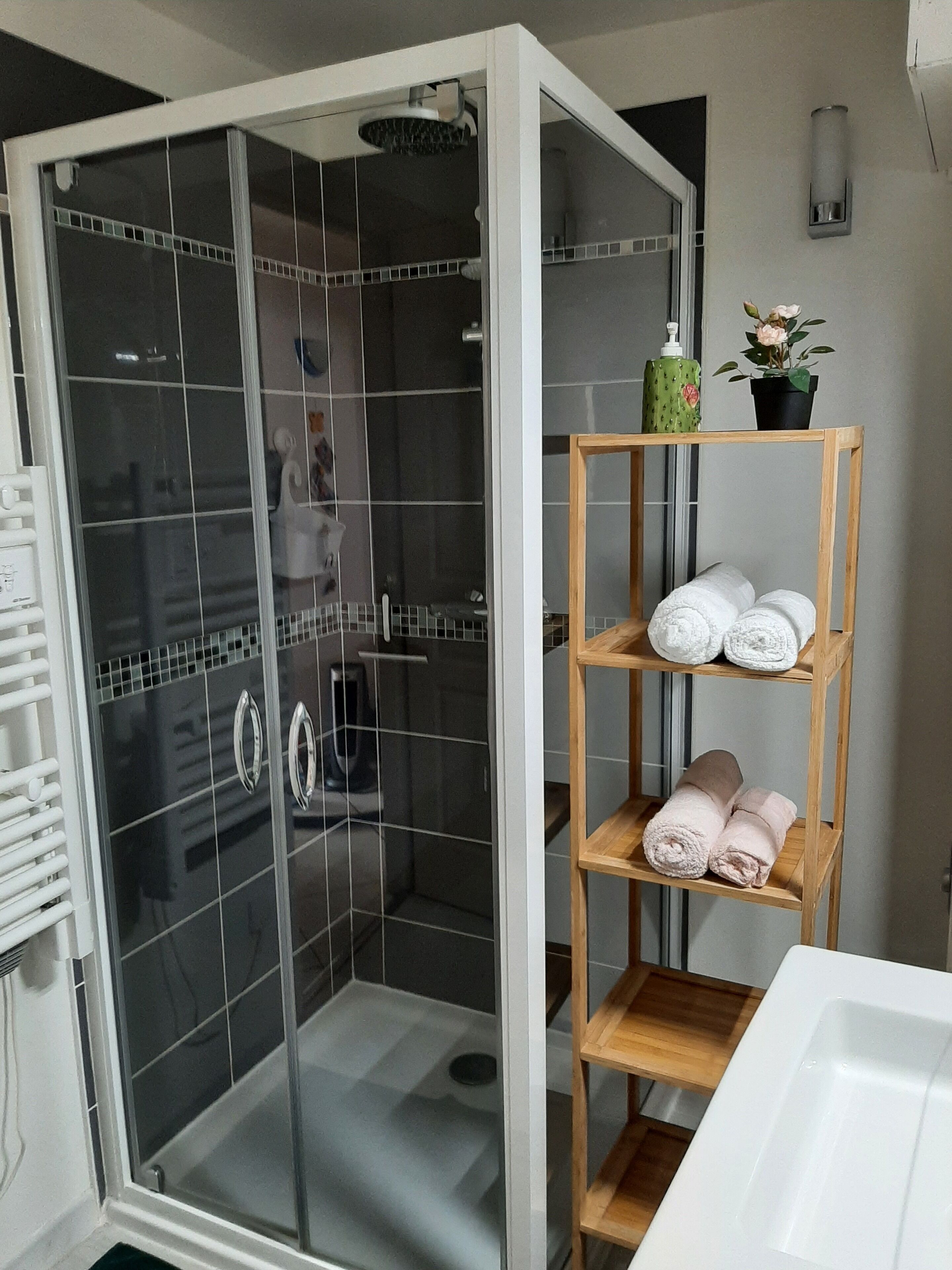 Bañera, secador de pelo