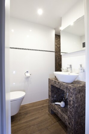 Bathroom - Ellena s FEWO am Uke (Hamburg)