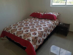 3 bedrooms, blackout drapes, iron/ironing board, free WiFi - Apartamento Ciudalela NIO (Neiva)