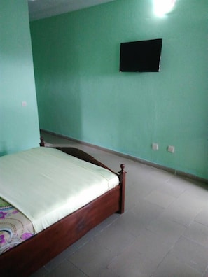 Standard Double Room | Blackout drapes, cribs/infant beds, rollaway beds, free WiFi