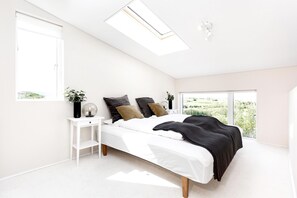 3 habitaciones, decoración personalizada y muebles diferentes