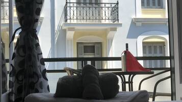 2 dormitoris, planxa i posts de planxar, wifi i roba de llit