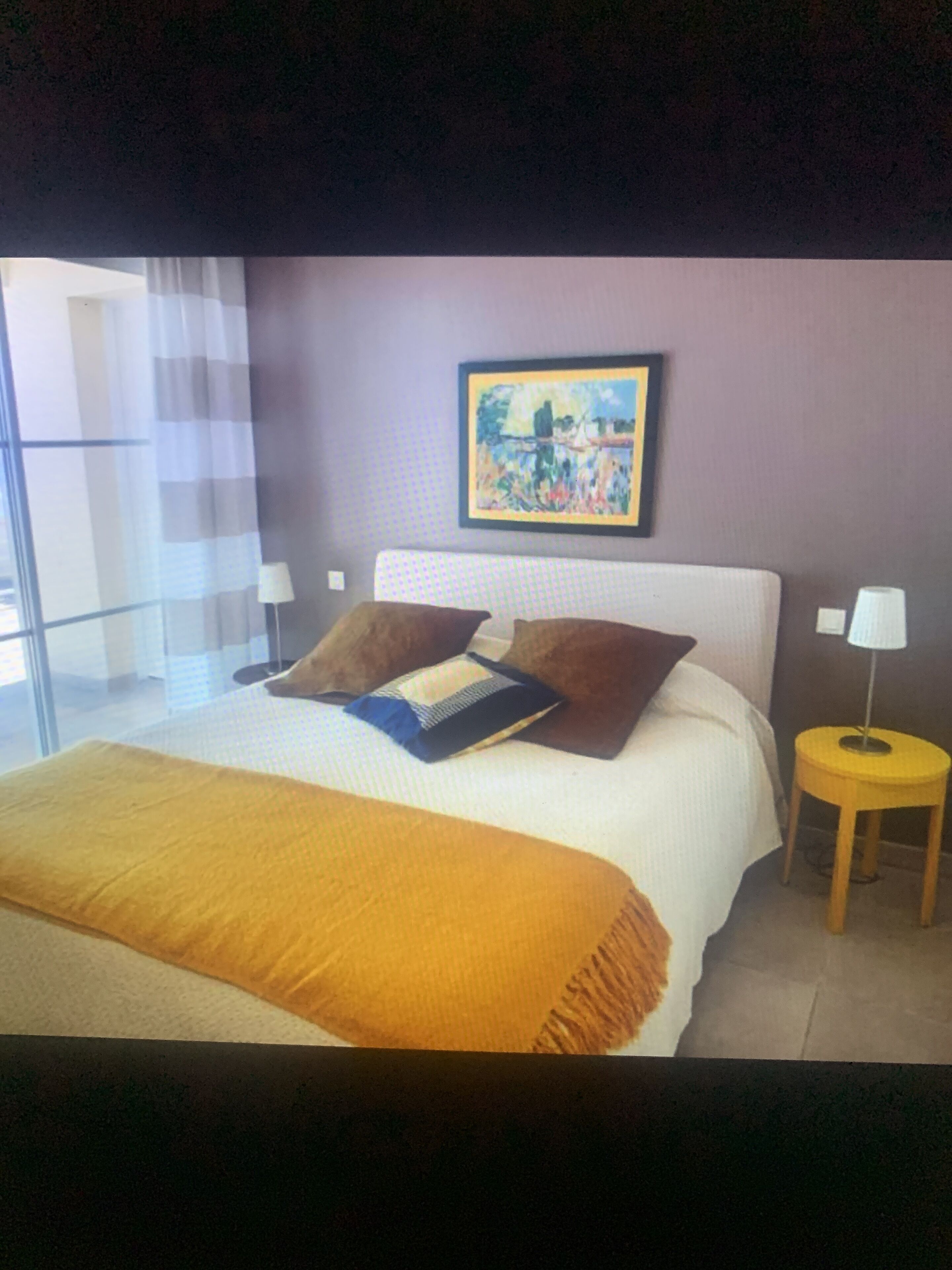 2 makuuhuonetta, silitysrauta/-lauta, vauvan matkasänky, Wi-Fi